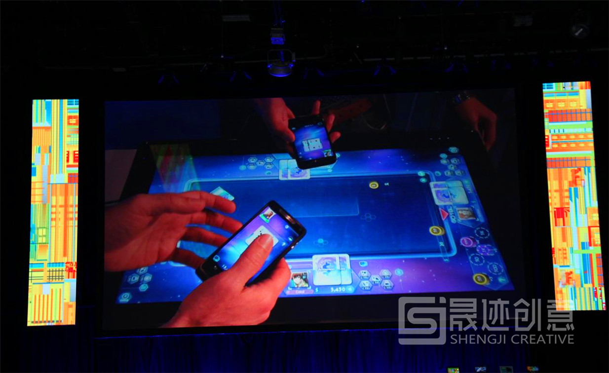 桌面互動投影.jpg 桌面互動投影.jpg